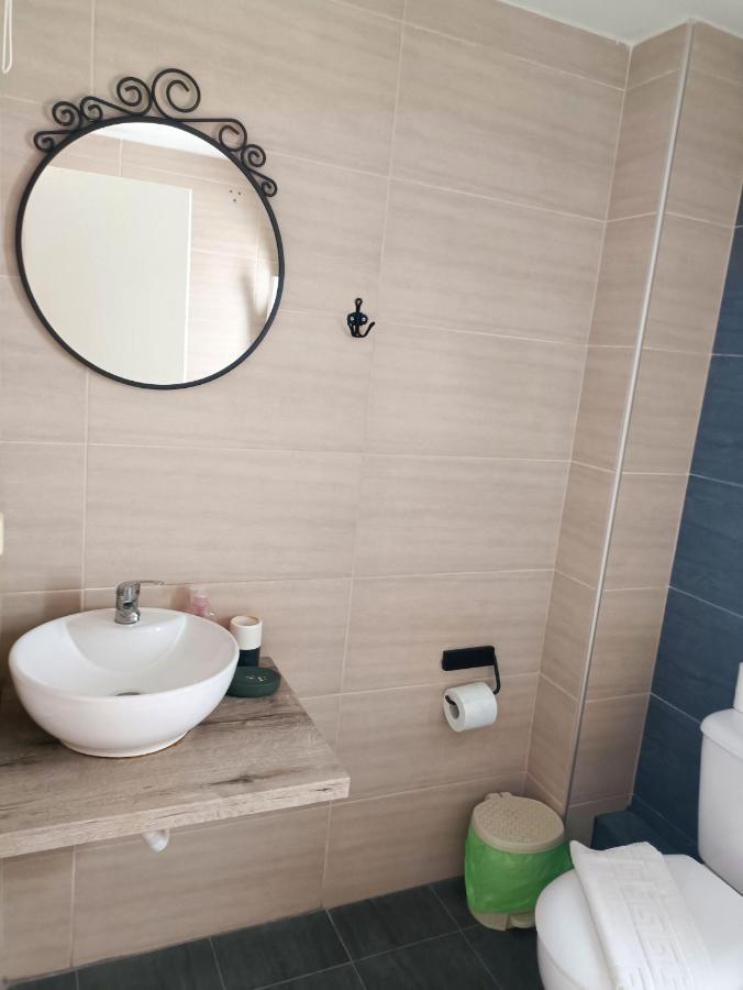 Salonikiou Beach Apartments Akti Salonikiou Eksteriør billede