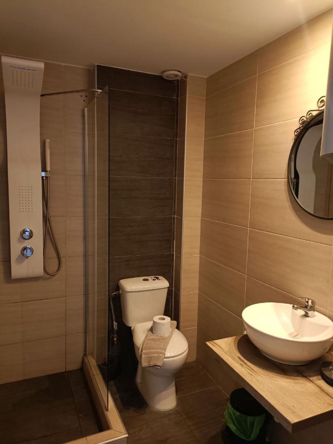 Salonikiou Beach Apartments Akti Salonikiou Eksteriør billede