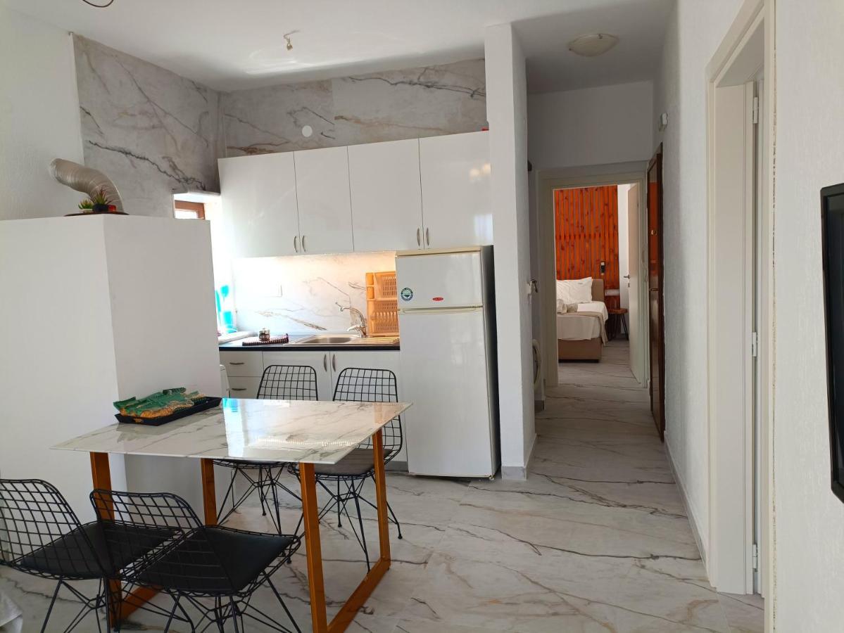 Salonikiou Beach Apartments Akti Salonikiou Eksteriør billede