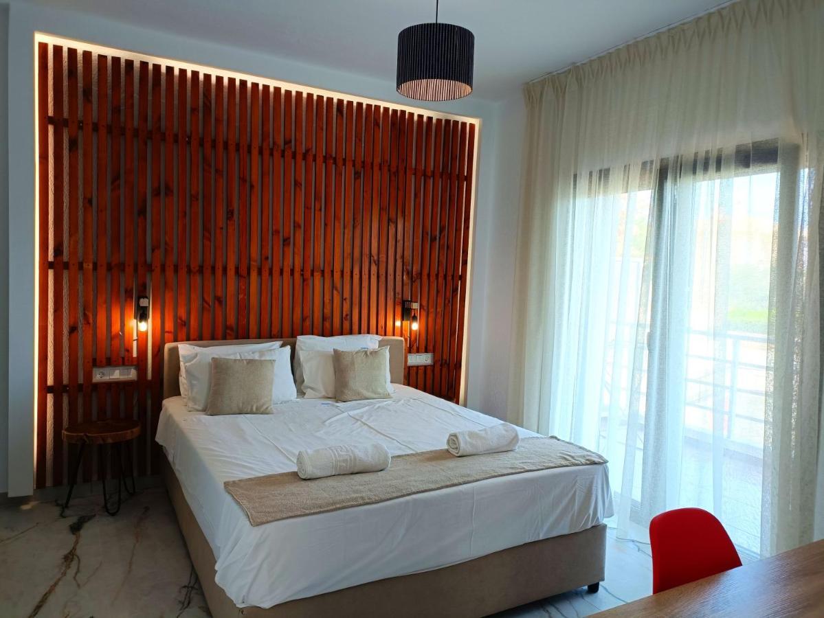 Salonikiou Beach Apartments Akti Salonikiou Eksteriør billede